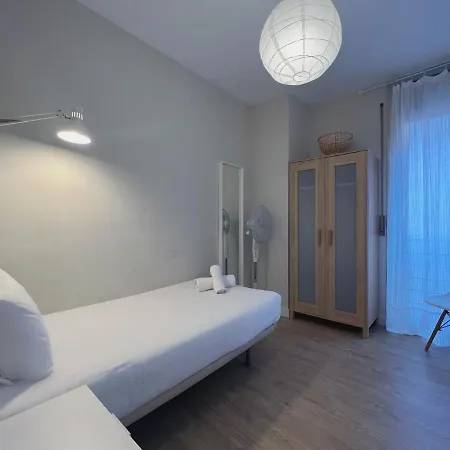 U-nique Massens Barcelona